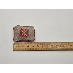  Jule pude (hnd broderet)