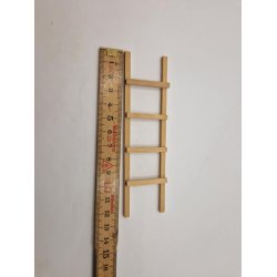 Stige i tr (brugt/som ny)