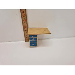 Kkken sidebord med skuffer fra 1960'erne. Lundby (gammel)