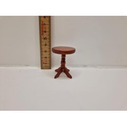  Rundt bord i tr (brugt)