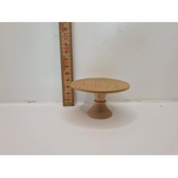 Rundt bord i tr (brugt)