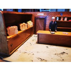 Kbmands butik scala 1:16/1:18 (antik)