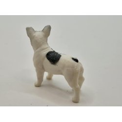 Hund (Mops) i plastik (brugt)