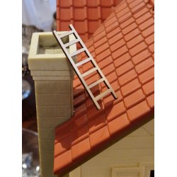 Lille stige i tr (ny)