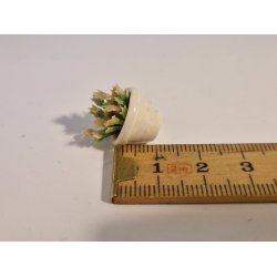 Lille potteplante med kaktus i plastik (brugt)