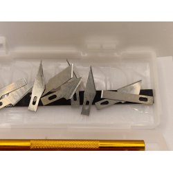 Skalpel st med 3 skalpeller og 12 knive (nyt)