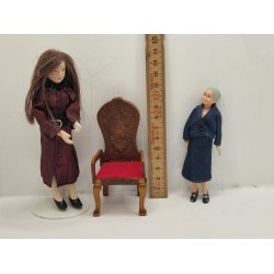 1 stk Spisebordsstol med meget smuk ryg i tr (vintage)