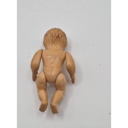 Dukke i plastik (brugt) 6,5 cm