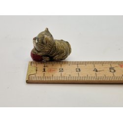 Kat med bold i resin (brugt)