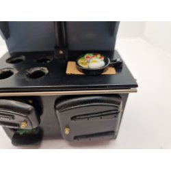 Pande med indhold i  Resin (ny)  2 cm