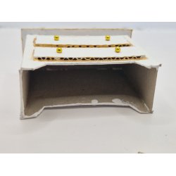 Kommode I kraftig karton (hndlavet)