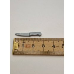 Kniv i plastik (brugt) 2,7 cm