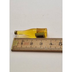 Flaske i plastik (brugt)