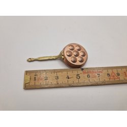 belskive pande. Bodo Hennig (vintage)