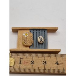 Vaskebrt i tr med sbe (nyt)