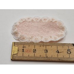 Lille bademtte i frott med blonde kant (brugt)