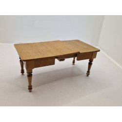 Spisebord med udtrk og 2 plader. Schneegas (antik ca r 1910)