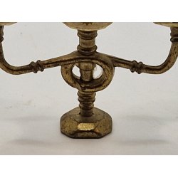 3 armeret kandelaber I metal inkl 3 nye lys (antik)