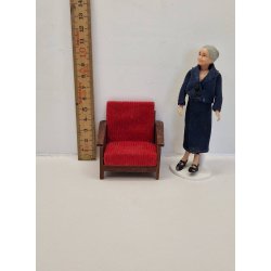 1 stk. Lnestol i tr med fljls betrk, fra 1960'erne. Lundby (vintage) 1:16