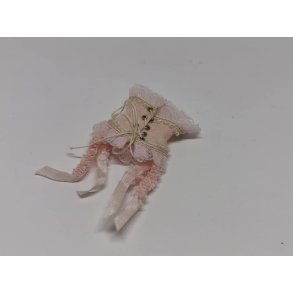 Corsage (brugt/som ny)