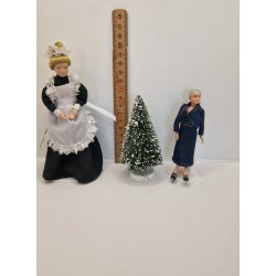 Gran tr med sne (brug) 10,5 cm