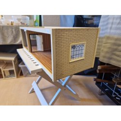 Dukkehus underetage (brugt)