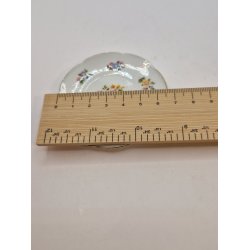 Stort fad i porceln (brugt)  6,6 cm