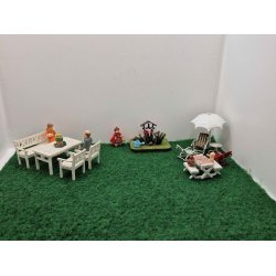 Lille bed med Jesus figur (brugt/som ny)