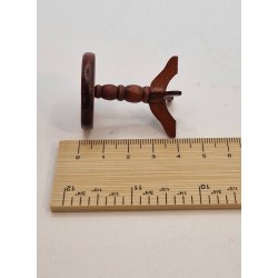 Lille bord i tr (brugt)