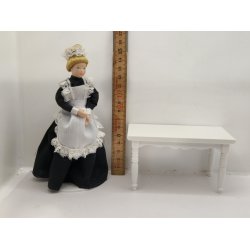 Spisebord i tr (nyt)