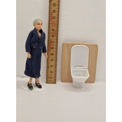 Toilet i plastik p tr vg (nyt)