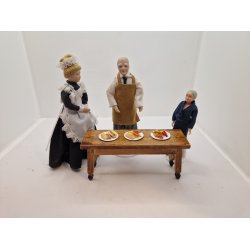 Pap tallerken med plser og pomfritter (hndlavet)