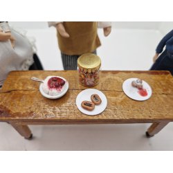 Skl i porceln med ris a mande og ske (delvis hndlavet)