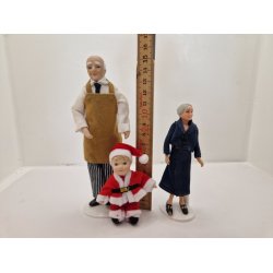 Dukke barn i porceln med nissetj (brugt/som ny)