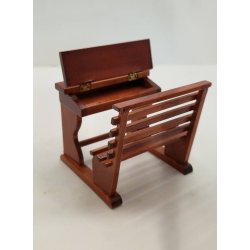 Skolebnk i tr (brugt)