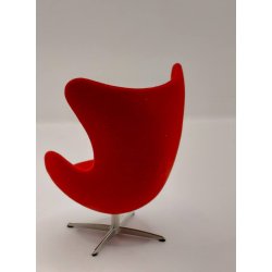 �gget i r�d skala 1:16/18 Arne Jacobsen Minimii (udstillings model) i original emballage. 