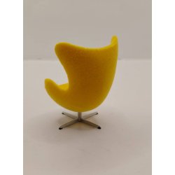 �gget i gul skala 1:16/18 Arne Jacobsen Minimii (udstillings model) i original emballage.