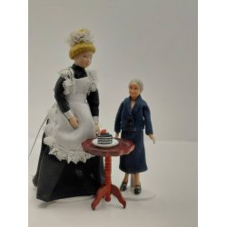 Chokolade kage med jordb�r i plastik (nyt)