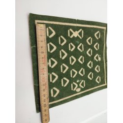 T�ppe. Kraftig karton med velour (vintage/lidt defekt) 20,5 x 18 cm