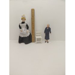 Spisebordsstol i tr� (vintage)