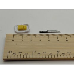 Sm�r p� fad inkl kniv (brugt)