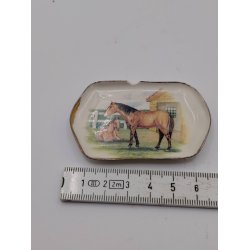 Fad i porcel�n (defekt)