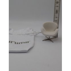 Svanen. Minimii skala 1:18 (ny)