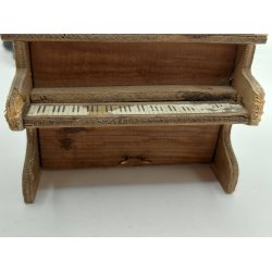 Klaver i tr� (vintage) 1:12