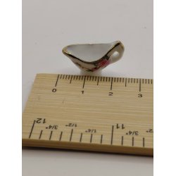 Hvidt stel med blomster Sovsesk�l i porcel�n (brugt/som ny) 1:12