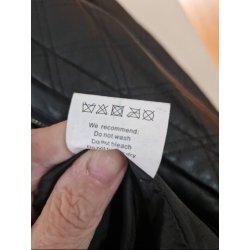 Sort l�der look kort jakke str 42 M�rke: Red Wood