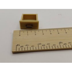 Skuffe i plastik/tr�look (brugt)