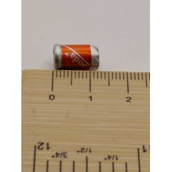 Meget lille cola d�se (brugt) 1,1 cm, diameter 0,7 cm 