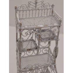 Reol i metal med patina  (brugt) 1:12/1:16