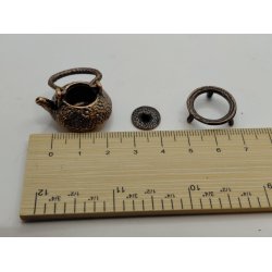 Kedel med stativ, i metal (nyt)